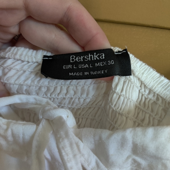 --**$$3/12$$**-- White Linen/Cotton Slip Dress - Picture 5 of 8